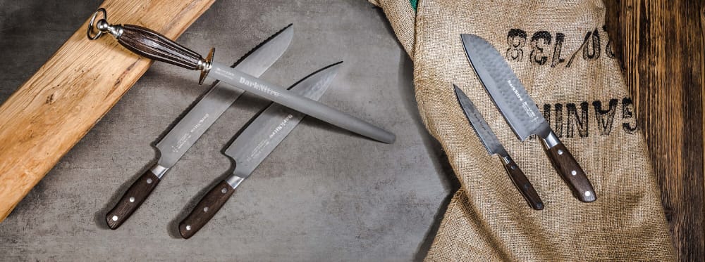 The Ultimate Craftsmanship of DarkNitro Knives: A Cut Above the Rest
